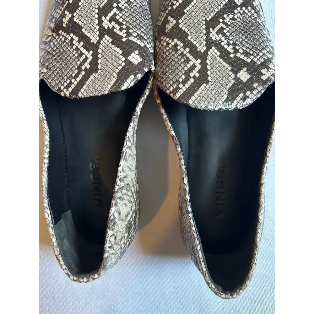 Vince Paz Venetian Snake Print Loafers Flats 6M US or 36 EUR